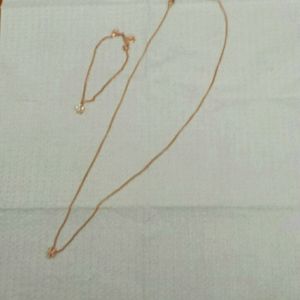 Try your luck four leaf clover set